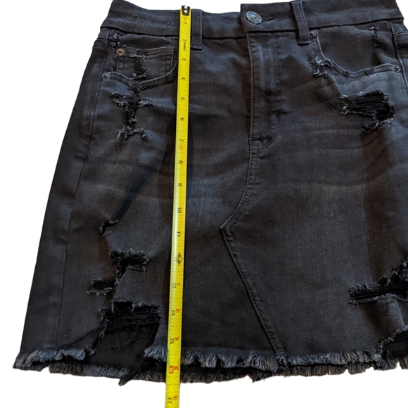 American Eagle Jean Skirt - Picture 2 of 11